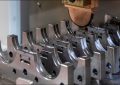Senkerodieren: ein präzises Fertigungsverfahren, bei dem elektrische Entladungen verwendet werden, um leitfähige Materialien zu formen.