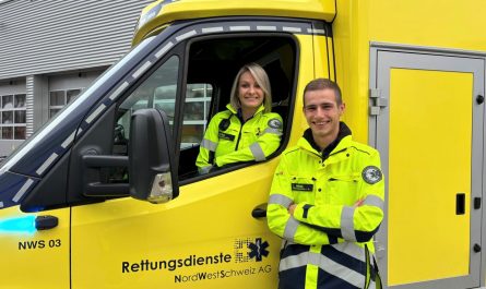 Mitarbeitende im Rettungsdienst: Partizipative Dienstplanung erhöht die Zufriedenheit.