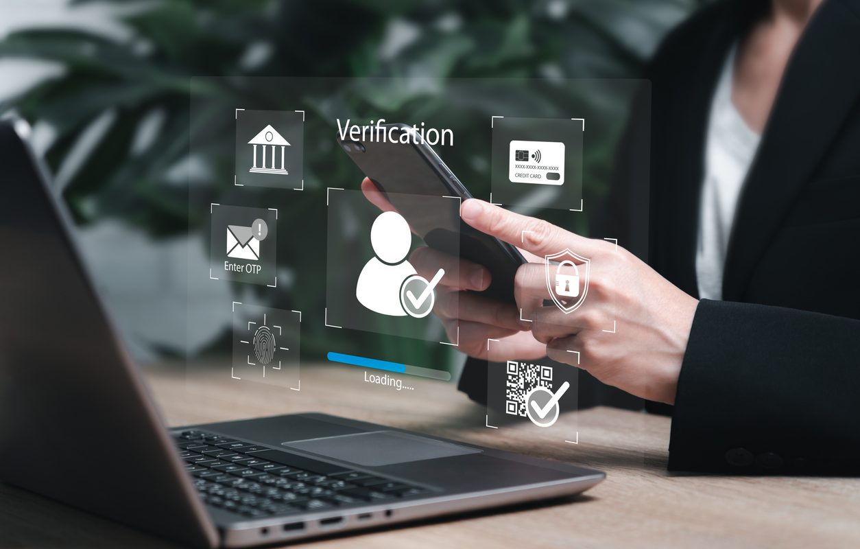 Identifikation per Smartphone: Wird die digitale Identität künftig zum Standard im Banken-Onboarding?