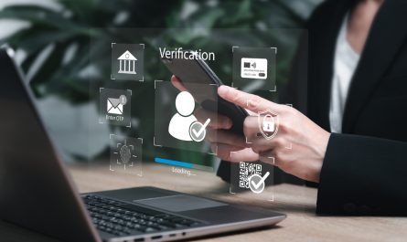 Identifikation per Smartphone: Wird die digitale Identität künftig zum Standard im Banken-Onboarding?