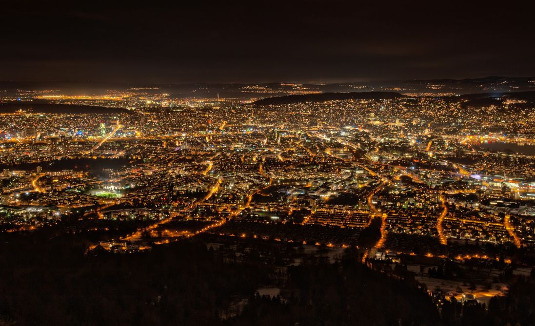 Lichtverschmutzung: Zürich bei Nacht