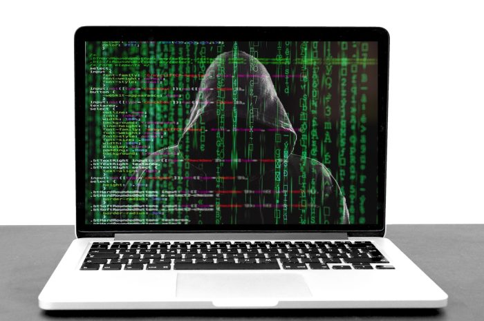 Cyberattacken: Grosser Handlungsbedarf bei KMUs.