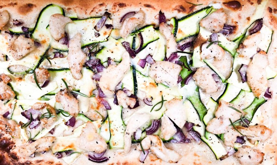 Poulet-Zucchini-(Flamm)Pizza