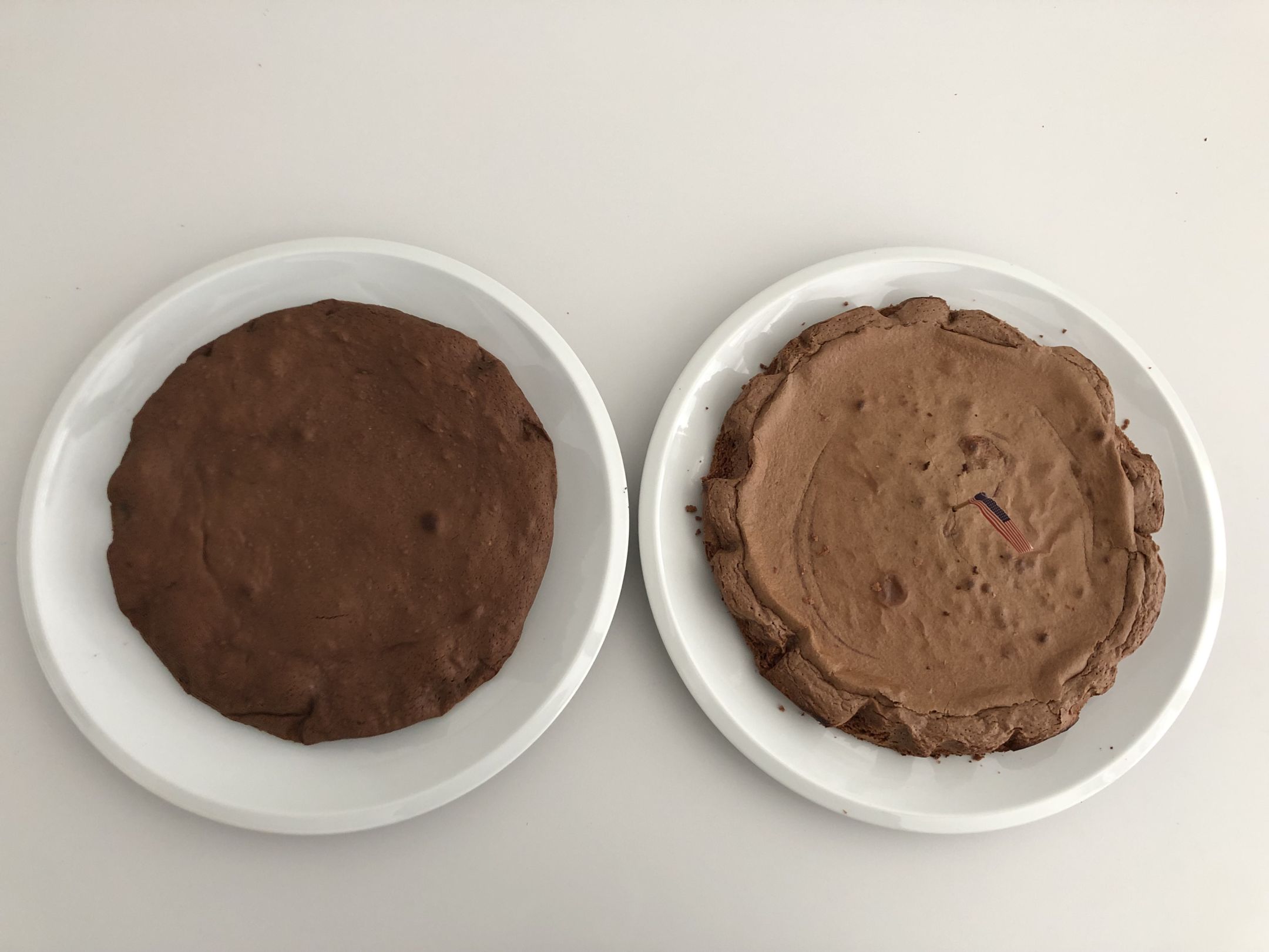 Schokoladenkuchen mit Zucker und SteviaSweet