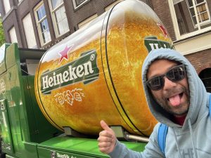 A delicious Heineken strolling through the city