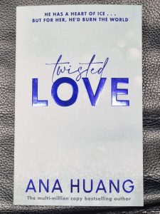 Twisted Love, Ana Huang, Buch, Grumpy x Sunshine Trope