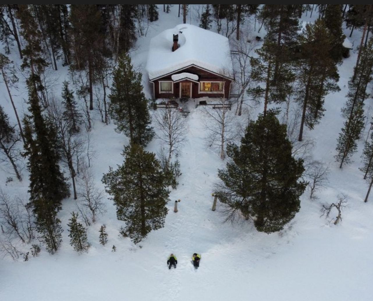 Cottage (drone picture)